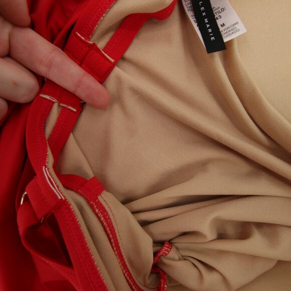 Alex Marie Tankini Swim Top Red V Neck Cutout Back Padded Bra Size Medium NWT - Picture 8 of 13